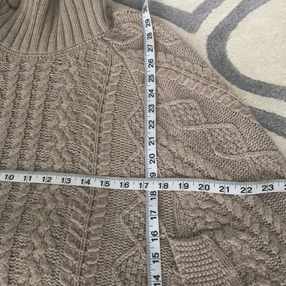 Chic Cape Sweater - Picture 5 of 7